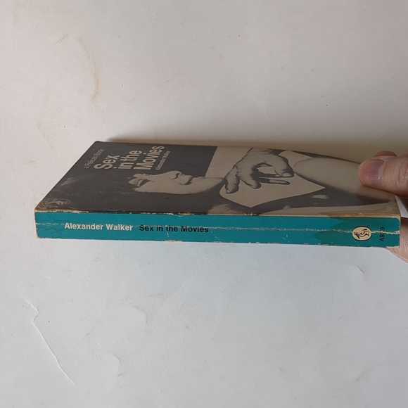 Sex in the Movies - 1968 Pelican - Picture 2 of 10